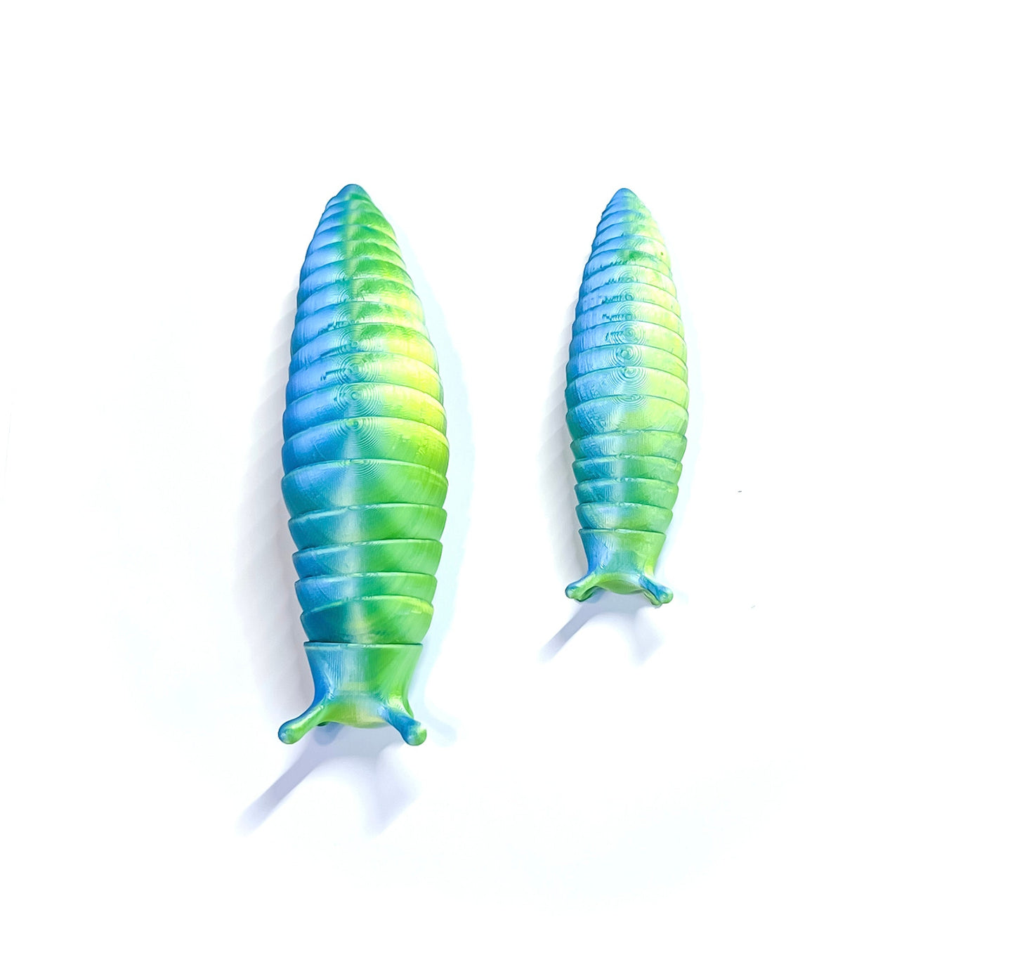 Green Blue Color Shifting Slug | Slug | 3D print | Desk Toy | Fidget Toy | Color Shifting